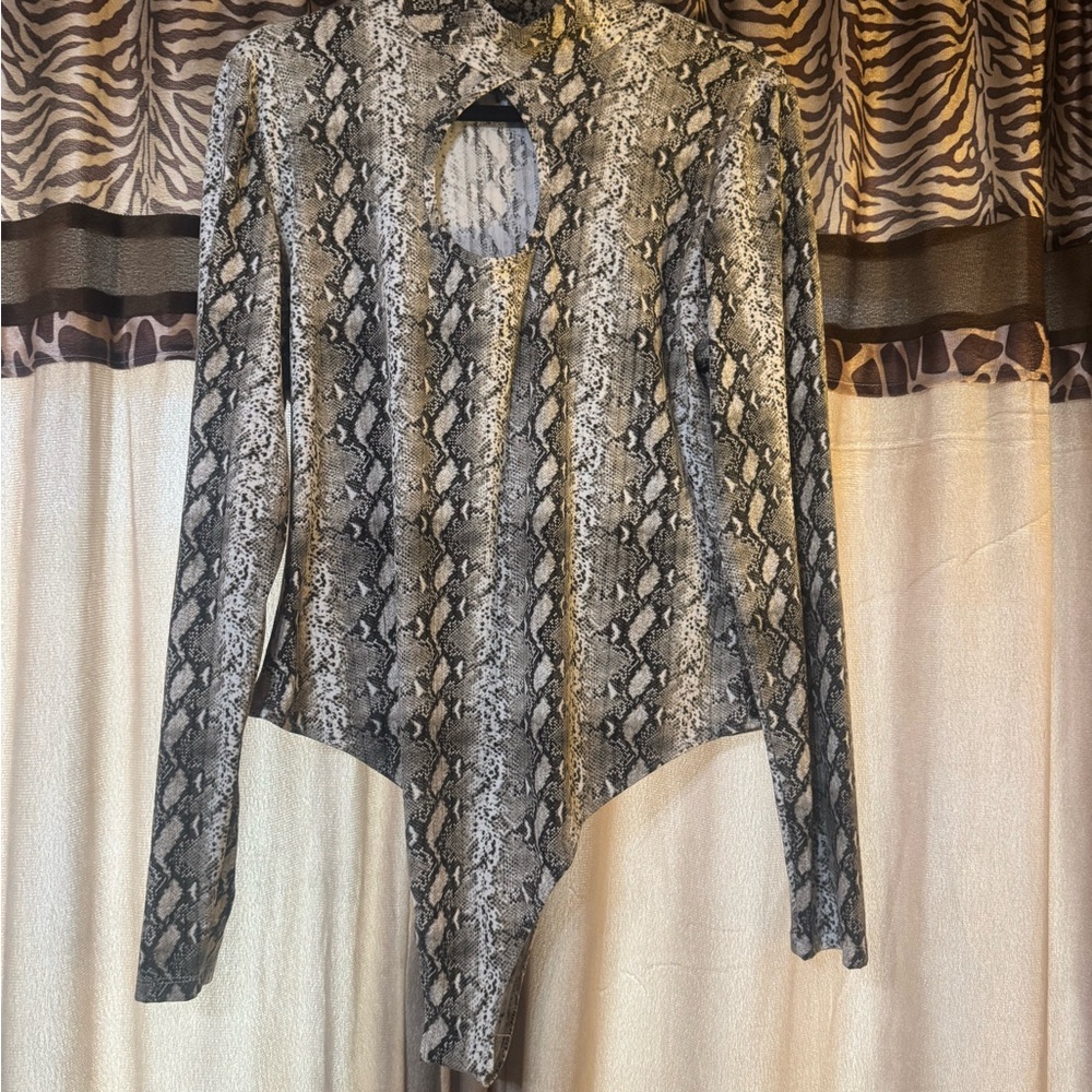 Rue21 Snakeskin Print Top